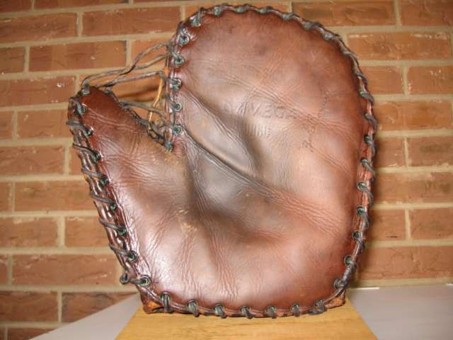 Zeke Bonura Davega DB60 Front